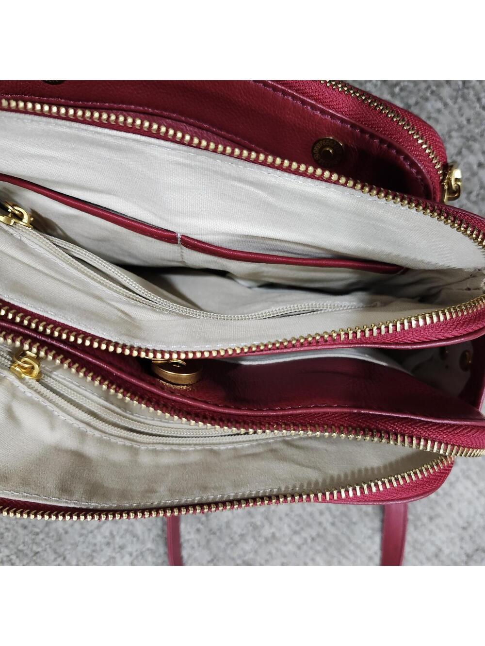 Minooy Red Leather Crossbody Bag Size Medium - Picture 14 of 14